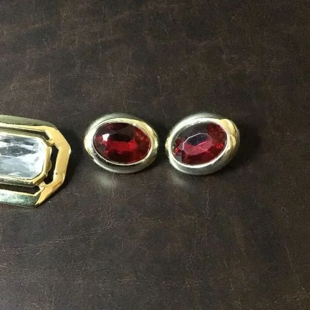 No Brand three pair